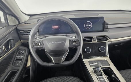 CheryExeed TXL, 2023 год, 2 600 000 рублей, 18 фотография