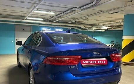 Jaguar XE I рестайлинг, 2016 год, 1 850 000 рублей, 13 фотография