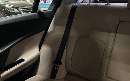 Jaguar XE I рестайлинг, 2016 год, 1 850 000 рублей, 30 фотография