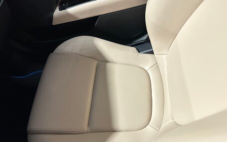 Jaguar XE I рестайлинг, 2016 год, 1 850 000 рублей, 32 фотография