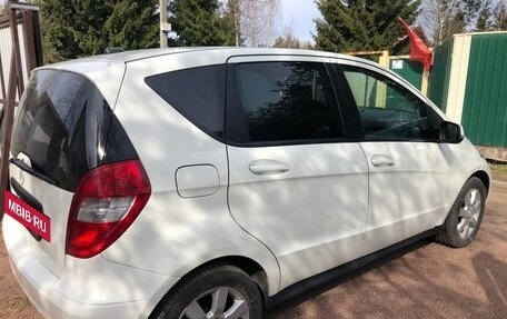 Mercedes-Benz A-Класс, 2011 год, 749 000 рублей, 8 фотография