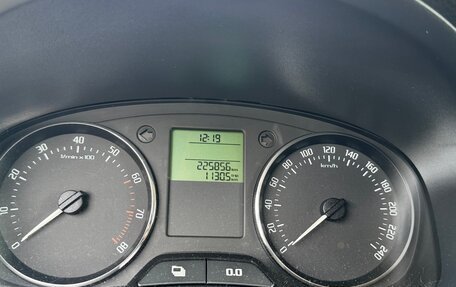 Skoda Fabia II, 2011 год, 650 000 рублей, 11 фотография