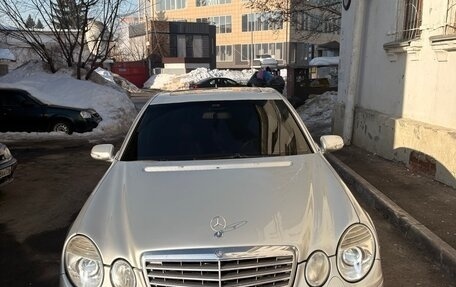 Mercedes-Benz E-Класс, 2007 год, 980 000 рублей, 6 фотография