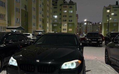 BMW 5 серия, 2012 год, 1 350 000 рублей, 2 фотография