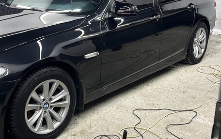 BMW 5 серия, 2012 год, 1 350 000 рублей, 10 фотография