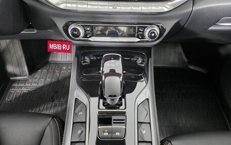 FAW Bestune T77, 2023 год, 1 860 000 рублей, 15 фотография