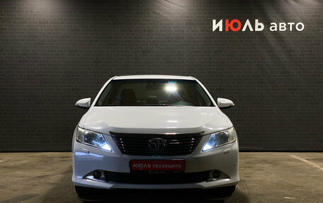 Toyota Camry, 2012 год, 1 770 000 рублей, 2 фотография