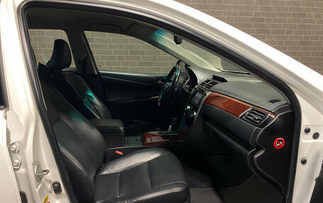 Toyota Camry, 2012 год, 1 770 000 рублей, 10 фотография