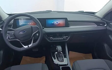 Ford Escort, 2021 год, 1 197 505 рублей, 2 фотография