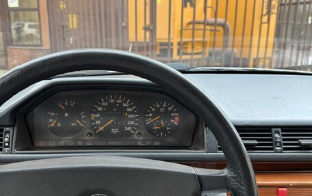 Mercedes-Benz W124, 1991 год, 180 000 рублей, 4 фотография