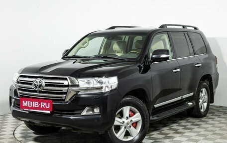 Toyota Land Cruiser 200, 2015 год, 4 800 000 рублей, 3 фотография