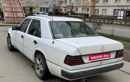 Mercedes-Benz W124, 1991 год, 180 000 рублей, 3 фотография