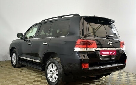 Toyota Land Cruiser 200, 2015 год, 4 800 000 рублей, 13 фотография