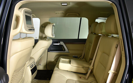 Toyota Land Cruiser 200, 2015 год, 4 800 000 рублей, 40 фотография