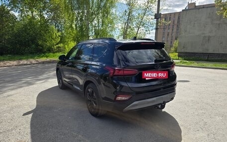 Hyundai Santa Fe IV, 2018 год, 3 670 000 рублей, 3 фотография