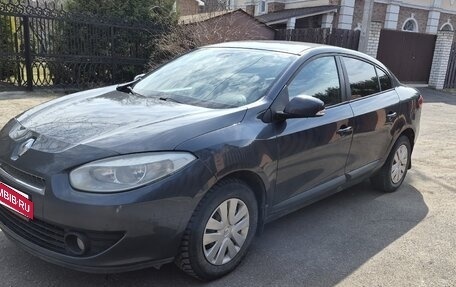 Renault Fluence I, 2010 год, 670 000 рублей, 2 фотография