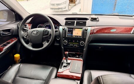 Toyota Camry, 2013 год, 2 045 000 рублей, 14 фотография