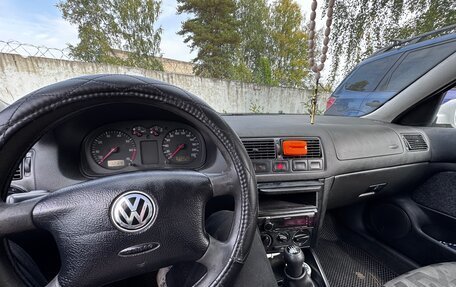 Volkswagen Golf IV, 1998 год, 280 000 рублей, 10 фотография