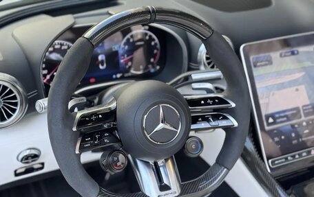 Mercedes-Benz SL-Класс AMG, 2022 год, 20 000 000 рублей, 25 фотография