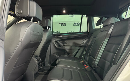 Volkswagen Tiguan II, 2021 год, 3 750 000 рублей, 13 фотография