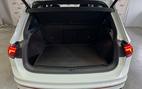 Volkswagen Tiguan II, 2021 год, 3 750 000 рублей, 15 фотография