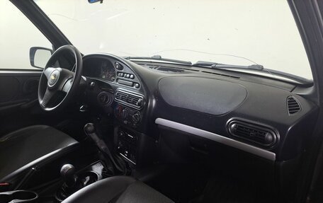 Chevrolet Niva I рестайлинг, 2015 год, 570 000 рублей, 13 фотография