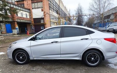 Hyundai Solaris II рестайлинг, 2012 год, 450 000 рублей, 1 фотография
