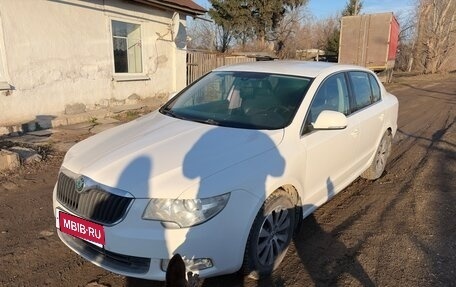 Skoda Superb III рестайлинг, 2010 год, 600 000 рублей, 1 фотография