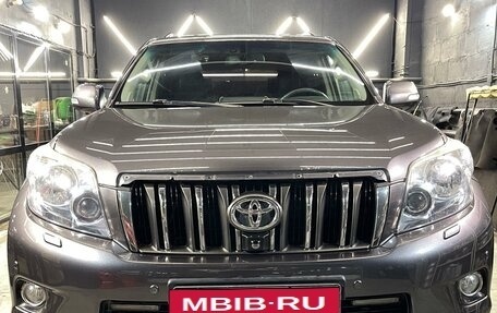 Toyota Land Cruiser Prado 150 рестайлинг 2, 2012 год, 3 100 000 рублей, 1 фотография