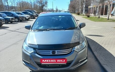 Honda Insight II рестайлинг, 2009 год, 650 000 рублей, 2 фотография