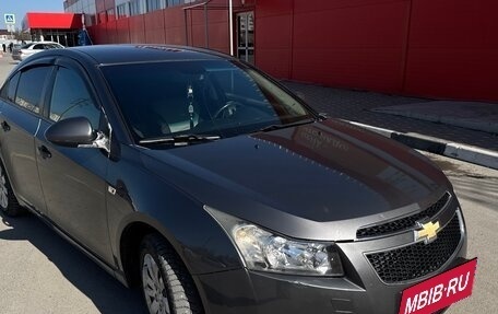 Chevrolet Cruze II, 2011 год, 870 000 рублей, 2 фотография