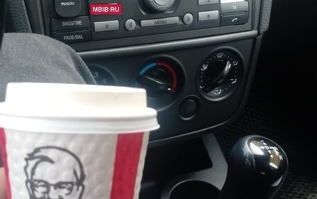 Ford Fiesta, 2007 год, 350 000 рублей, 11 фотография