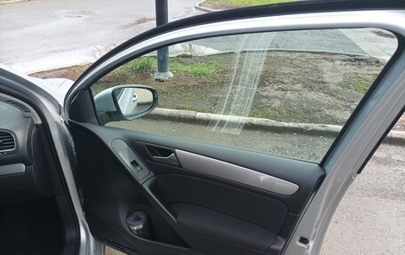 Volkswagen Golf VI, 2011 год, 690 000 рублей, 10 фотография