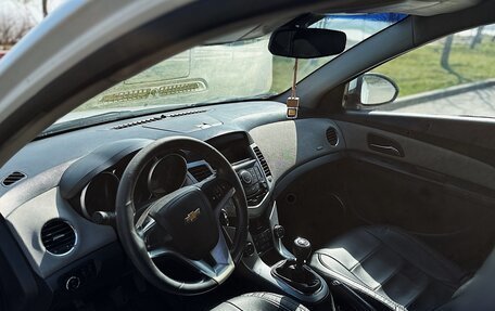 Chevrolet Cruze II, 2012 год, 670 000 рублей, 12 фотография