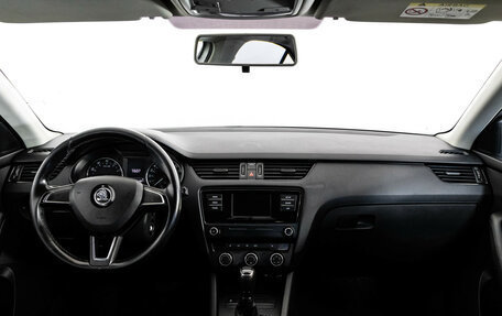 Skoda Octavia, 2017 год, 1 199 000 рублей, 10 фотография