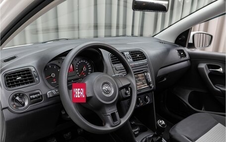 Volkswagen Polo VI (EU Market), 2013 год, 990 000 рублей, 10 фотография