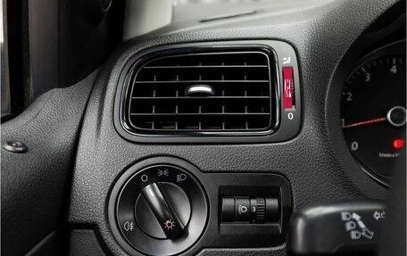 Volkswagen Polo VI (EU Market), 2013 год, 990 000 рублей, 14 фотография