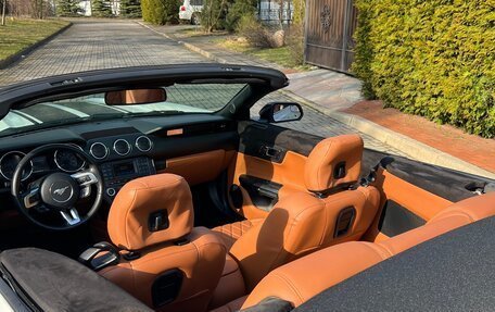 Ford Mustang VI рестайлинг, 2014 год, 2 990 000 рублей, 7 фотография