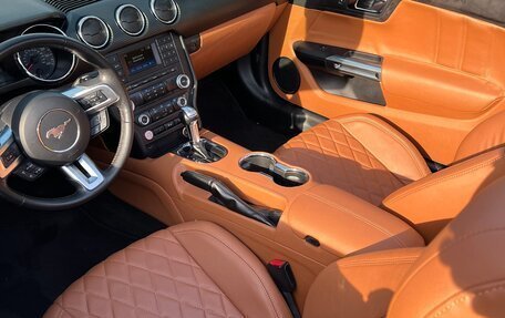 Ford Mustang VI рестайлинг, 2014 год, 2 990 000 рублей, 6 фотография