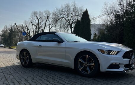 Ford Mustang VI рестайлинг, 2014 год, 2 990 000 рублей, 14 фотография