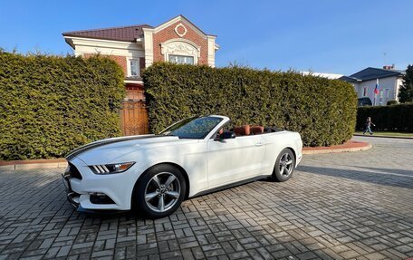 Ford Mustang VI рестайлинг, 2014 год, 2 990 000 рублей, 12 фотография