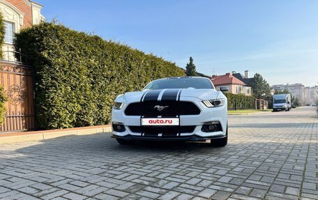 Ford Mustang VI рестайлинг, 2014 год, 2 990 000 рублей, 18 фотография
