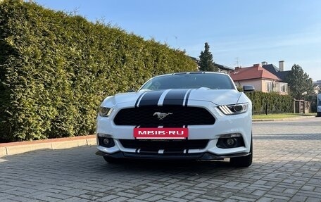 Ford Mustang VI рестайлинг, 2014 год, 2 990 000 рублей, 19 фотография