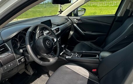 Mazda 6, 2016 год, 1 900 000 рублей, 6 фотография