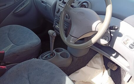 Toyota Vitz, 2000 год, 330 000 рублей, 5 фотография