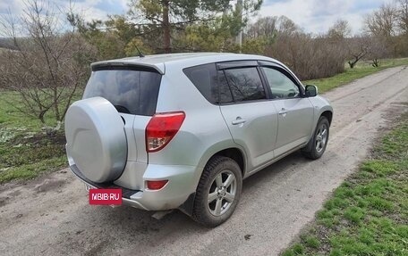 Toyota RAV4, 2007 год, 915 000 рублей, 4 фотография