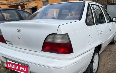 Daewoo Nexia I рестайлинг, 1997 год, 250 000 рублей, 4 фотография