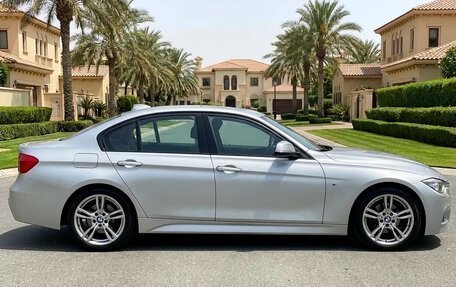 BMW 3 серия, 2018 год, 1 300 000 рублей, 9 фотография