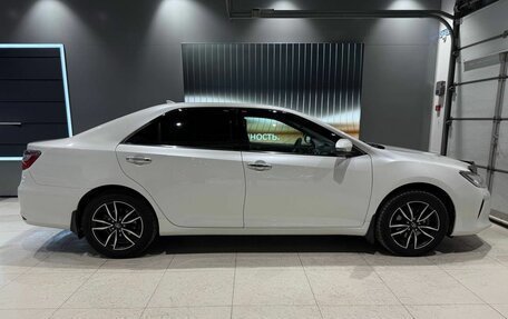 Toyota Camry, 2016 год, 2 050 000 рублей, 6 фотография