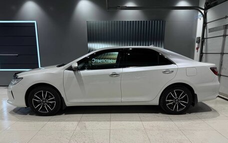 Toyota Camry, 2016 год, 2 050 000 рублей, 2 фотография